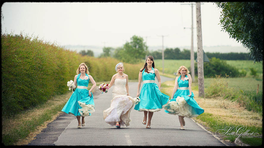 &copy; Scott Gilbert