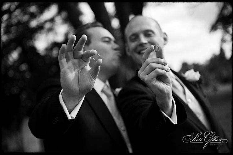 &copy; Scott Gilbert